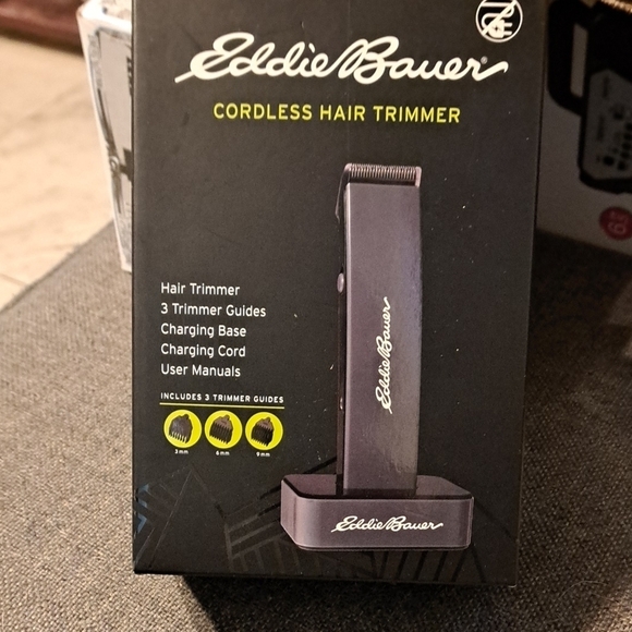 Eddie Bauer Cordless Hair Trimmer - Picture 1 of 3